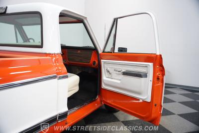 1972 Chevrolet C10 Custom Deluxe
