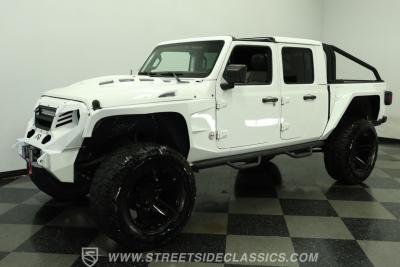 2022 Jeep Gladiator SoFlo Custom