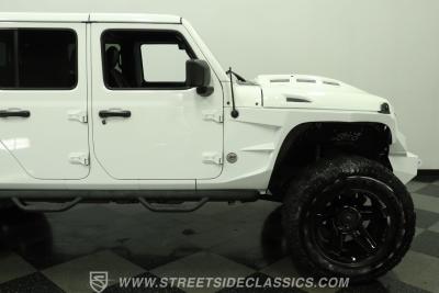 2022 Jeep Gladiator SoFlo Custom