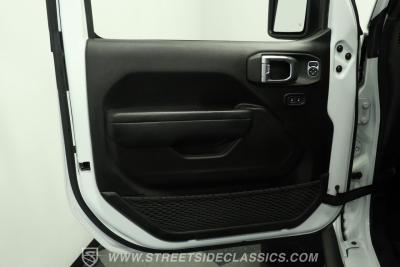 2022 Jeep Gladiator SoFlo Custom