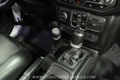 2022 Jeep Gladiator SoFlo Custom