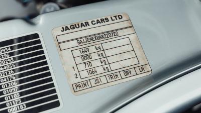 1992 Jaguar XJ220