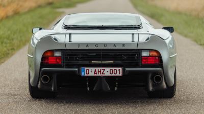 1992 Jaguar XJ220