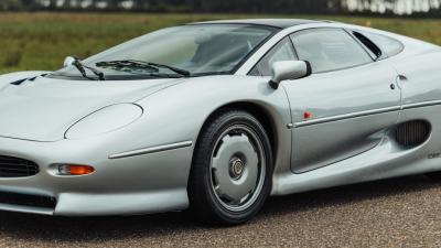 1992 Jaguar XJ220