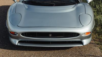 1992 Jaguar XJ220