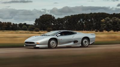 1992 Jaguar XJ220