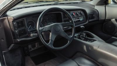 1992 Jaguar XJ220