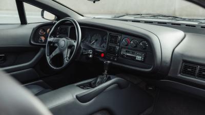1992 Jaguar XJ220