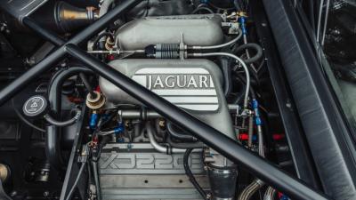 1992 Jaguar XJ220