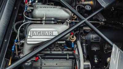 1992 Jaguar XJ220