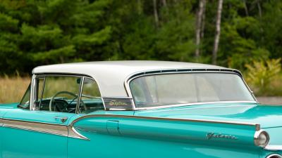 1959 Ford Galaxie V8 Skyliner Hard Top Convertible