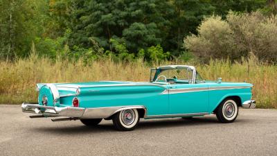 1959 Ford Galaxie V8 Skyliner Hard Top Convertible