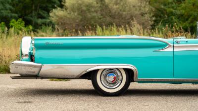 1959 Ford Galaxie V8 Skyliner Hard Top Convertible
