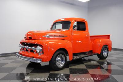 1952 Ford F-1