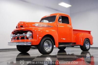 1952 Ford F-1