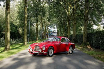 1953 Aston Martin DB2 coupe