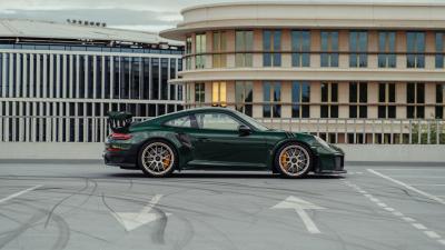 2018 Porsche 911 GT2 RS Weissach Package Clubsport