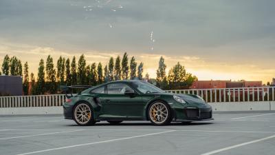 2018 Porsche 911 GT2 RS Weissach Package Clubsport