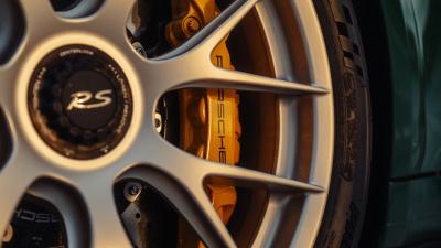 2018 Porsche 911 GT2 RS Weissach Package Clubsport