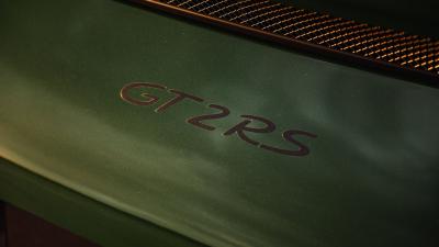2018 Porsche 911 GT2 RS Weissach Package Clubsport