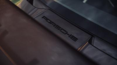 2018 Porsche 911 GT2 RS Weissach Package Clubsport