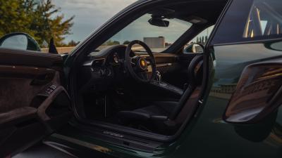 2018 Porsche 911 GT2 RS Weissach Package Clubsport