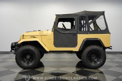 1964 Toyota FJ40 Land Cruiser