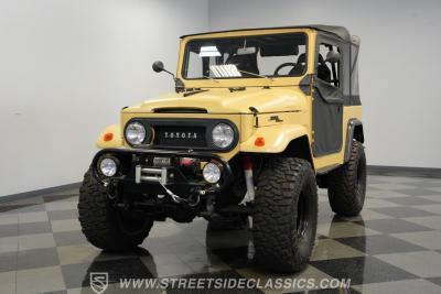 1964 Toyota FJ40 Land Cruiser