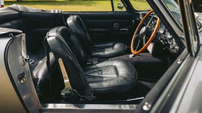 1967 Aston Martin DB6 Volante