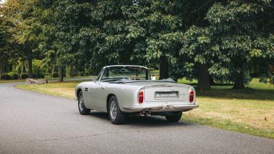1967 Aston Martin DB6 Volante