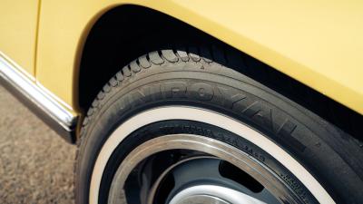 1967 Chevrolet Corvette Sting Ray 327/300 Coupe