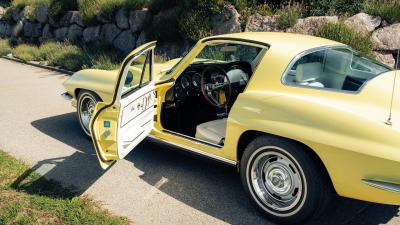 1967 Chevrolet Corvette Sting Ray 327/300 Coupe