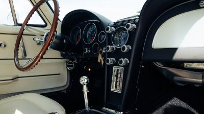 1967 Chevrolet Corvette Sting Ray 327/300 Coupe