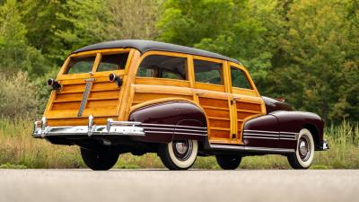 1946 Pontiac Eight De Luxe Streamliner Station Wagon