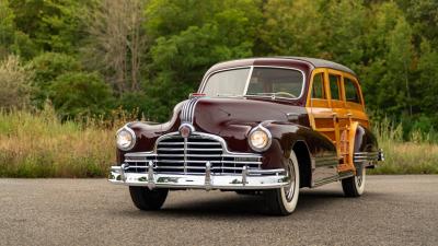 1946 Pontiac Eight De Luxe Streamliner Station Wagon