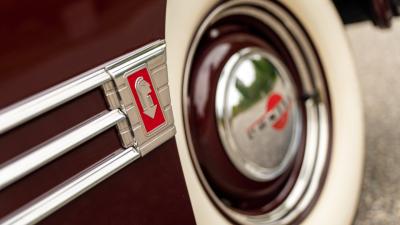 1946 Pontiac Eight De Luxe Streamliner Station Wagon