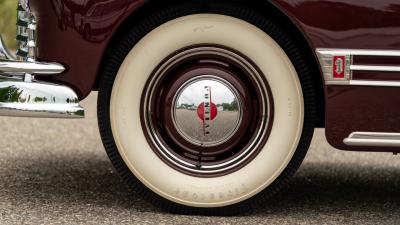 1946 Pontiac Eight De Luxe Streamliner Station Wagon
