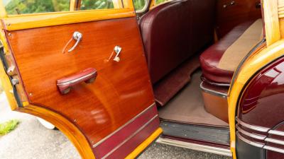 1946 Pontiac Eight De Luxe Streamliner Station Wagon