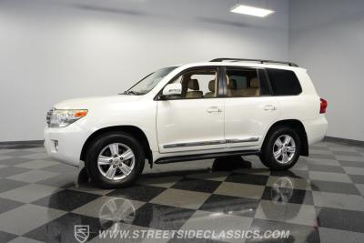 2013 Toyota Land Cruiser