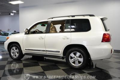 2013 Toyota Land Cruiser