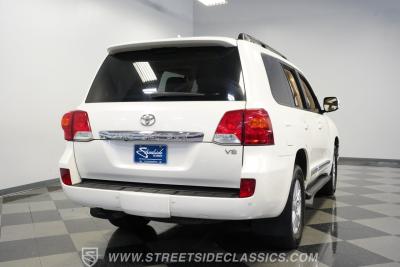 2013 Toyota Land Cruiser