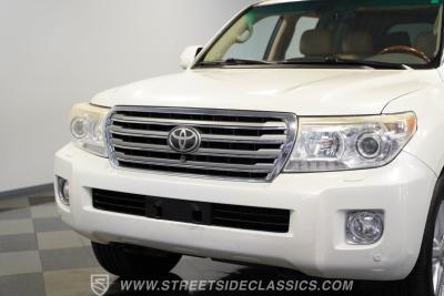 2013 Toyota Land Cruiser