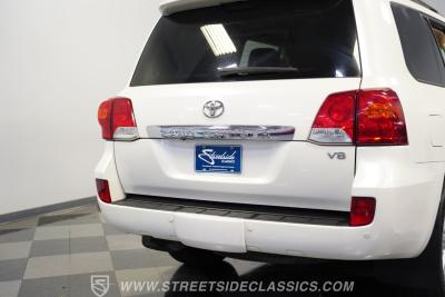 2013 Toyota Land Cruiser