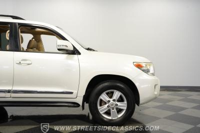 2013 Toyota Land Cruiser