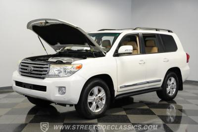 2013 Toyota Land Cruiser
