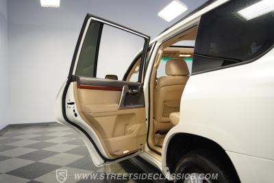 2013 Toyota Land Cruiser