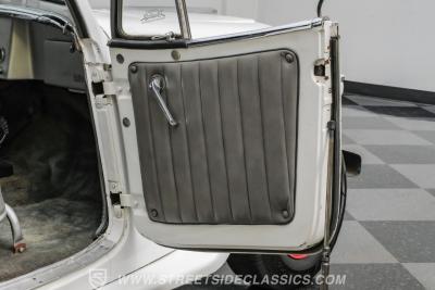 1949 Willys Jeepster
