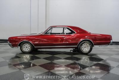 1967 Oldsmobile Cutlass Supreme