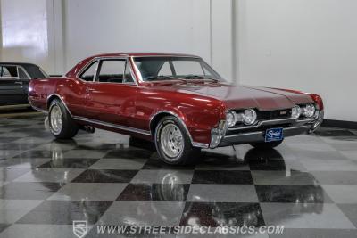 1967 Oldsmobile Cutlass Supreme