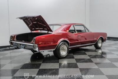 1967 Oldsmobile Cutlass Supreme